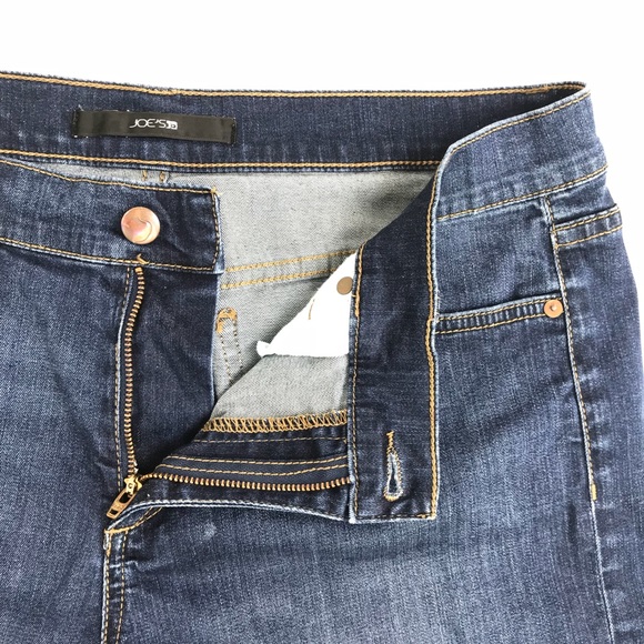 Joe’s Jeans Cutoff Shorts Frayed Dark Wash Stretch - Picture 3 of 7